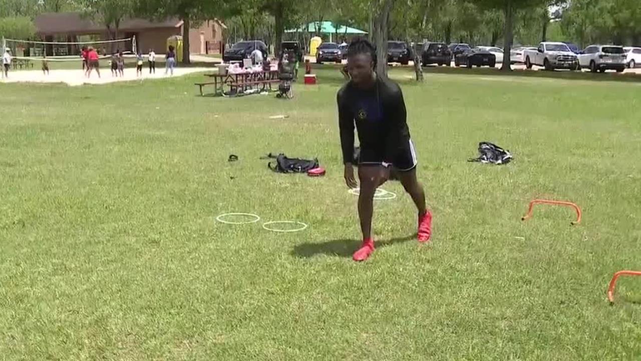 Houston area college-bound student uses autism to excel