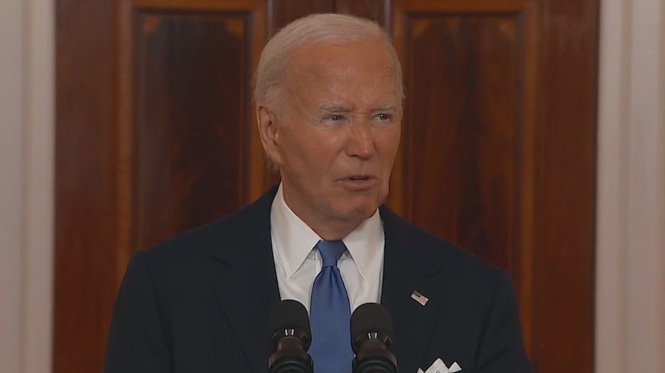Biden tells Democratic governors he's staying in race
