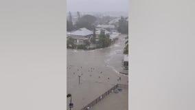 Several vehicles submerged as Hurricane Ian batters Fort Meyer Beach