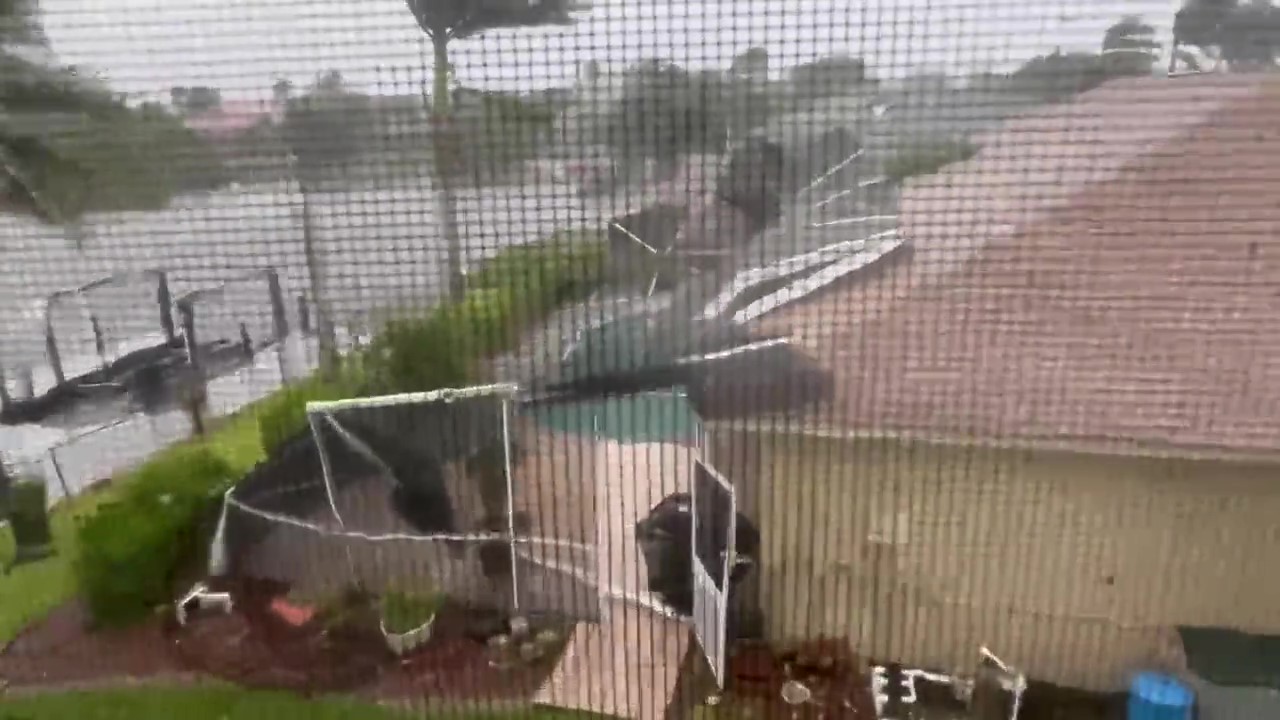 Severe winds by Hurricane Ian destroy pool roofing in Cape Coral: video