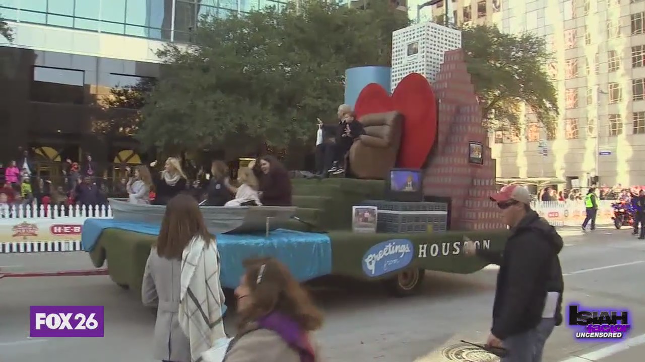 Preparations for HEB's 73rd annual Thanksgiving Day Parade