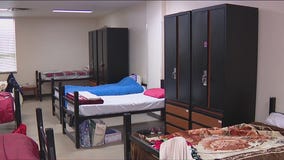 Warming centers opening in Galveston, Houston amid arctic blast