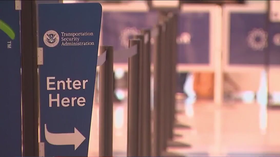 Holiday travel in full swing at local airports