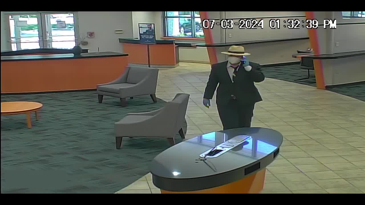 "Derby Desperado" before robbing bank