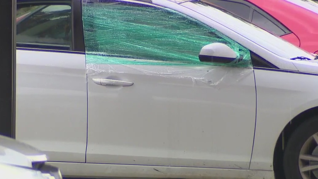 Apartment vehicle break-ins on back-to-back nights