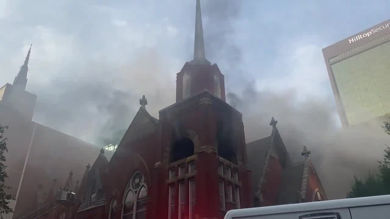 Dallas church building catches on fire in downtown