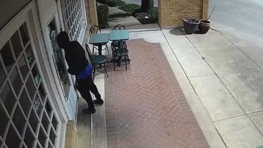 Bedford shop sees 3rd break-in in less than 2 years