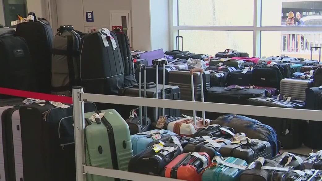 Crowdstrike outage: Passengers sue tech company, Delta