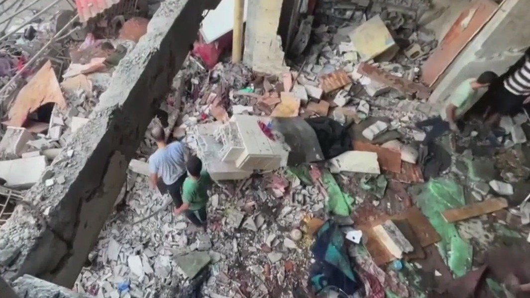 Israeli airstrike kills 80+ in Gaza shelter