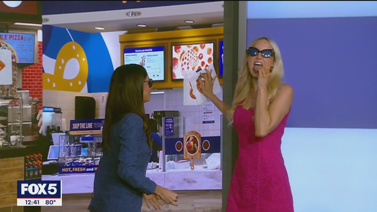 Y2K food court legends Sbarro, Auntie Anne?s, Cinnabon face off | WATCH