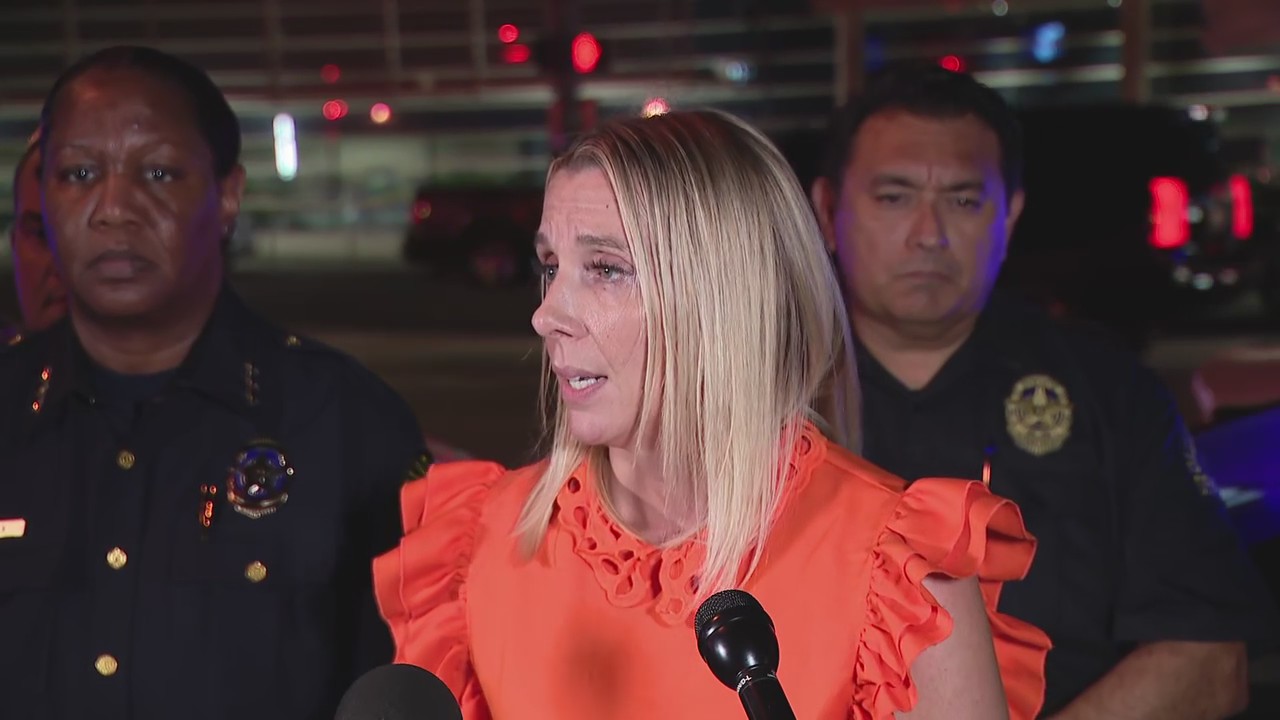 DPD gives 3 a.m. update on fatal officer shooting | FULL NEWS CONFERENCE