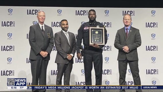 Injured police officer saves other cops; honored