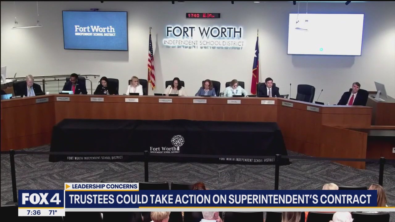 Fort Worth ISD superintendent's contract under review