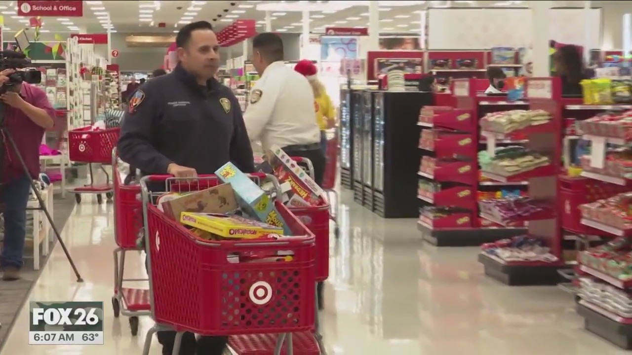 HFD gets toys ready for kids before Christmas