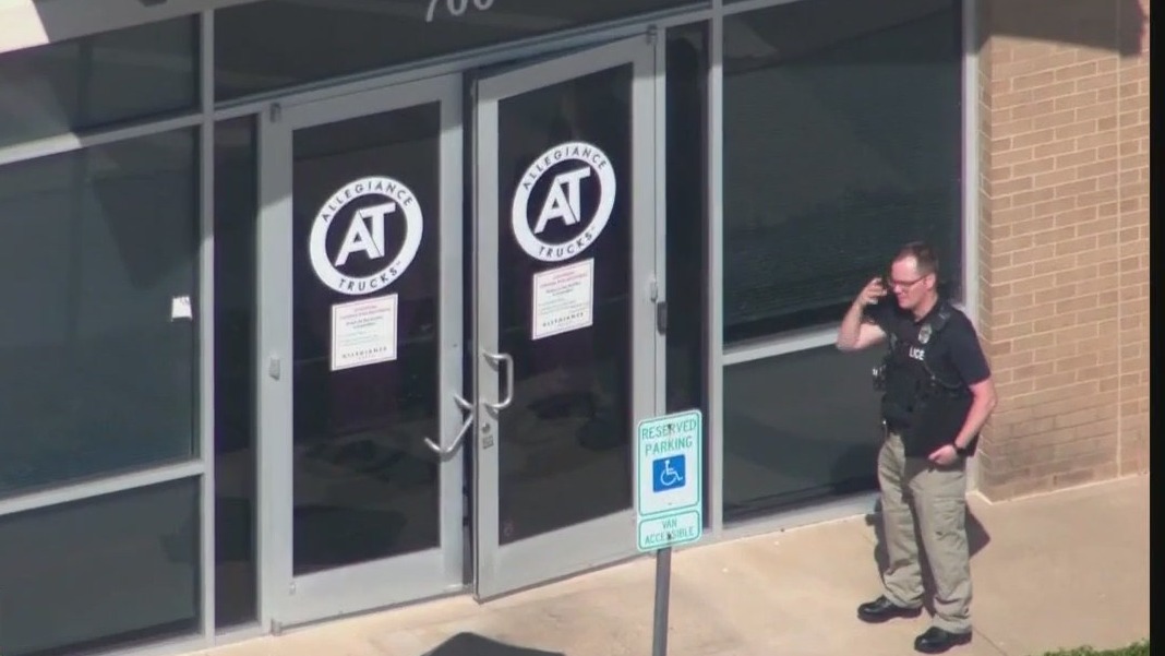 Woman fatally shot at Lewisville business