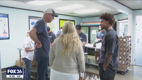 Local non-profit works with NFL player to fight child hunger