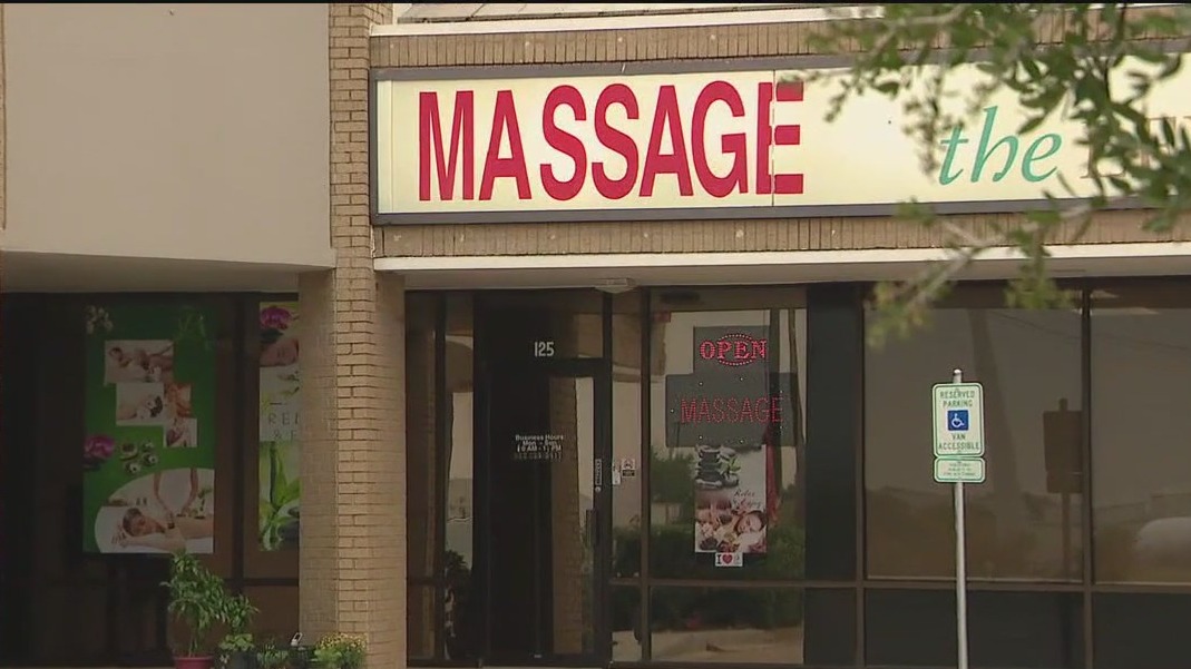 13 Lewisville officers punished for inappropriate contact