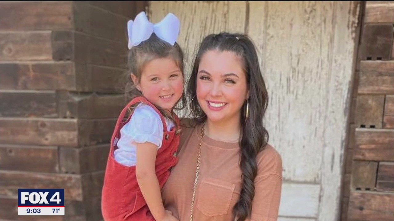Mom, daughter returning from Halloween killed in crash
