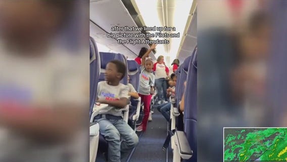 Southwest airlines surprises 1st grade class