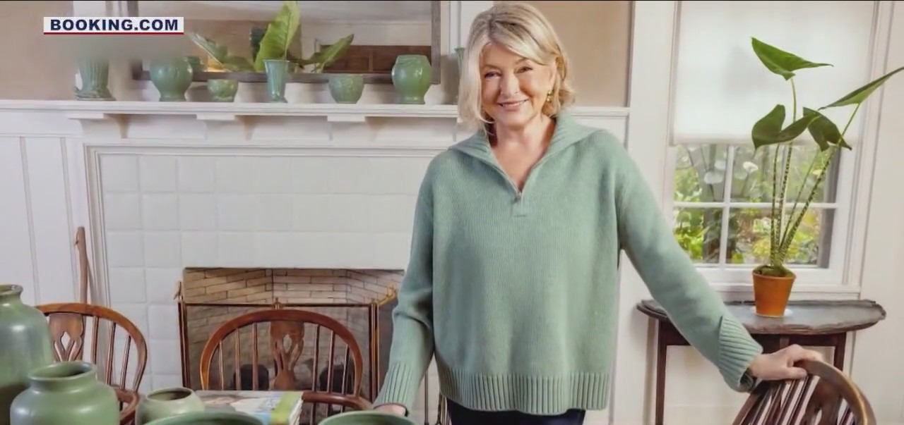 Learn hosting tips from Martha Stewart