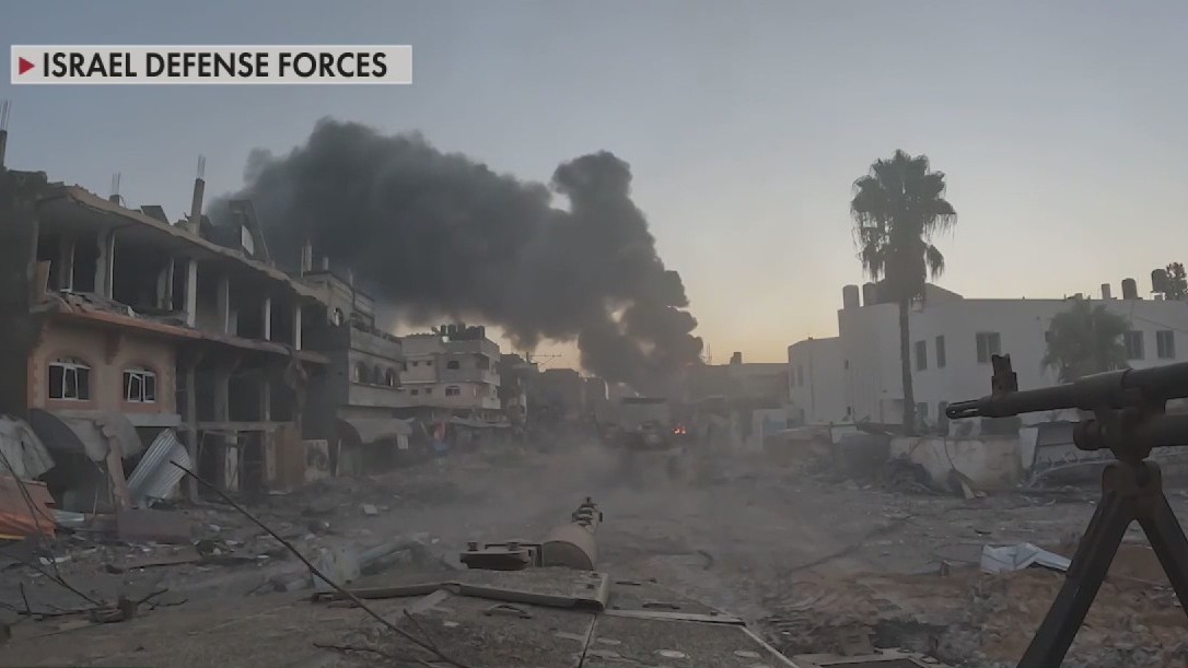 Israel continues pressure on Hamas