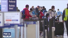 TSA prepares for Thanksgiving Travel Surge