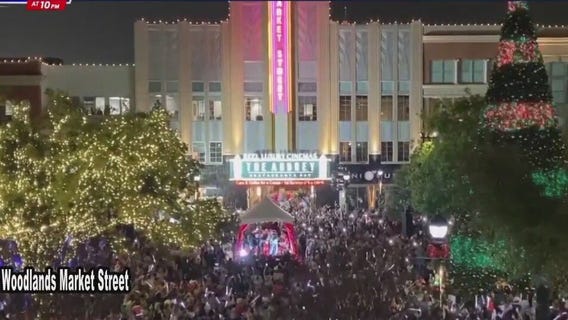 Checking out Christmas lights displays in Houston