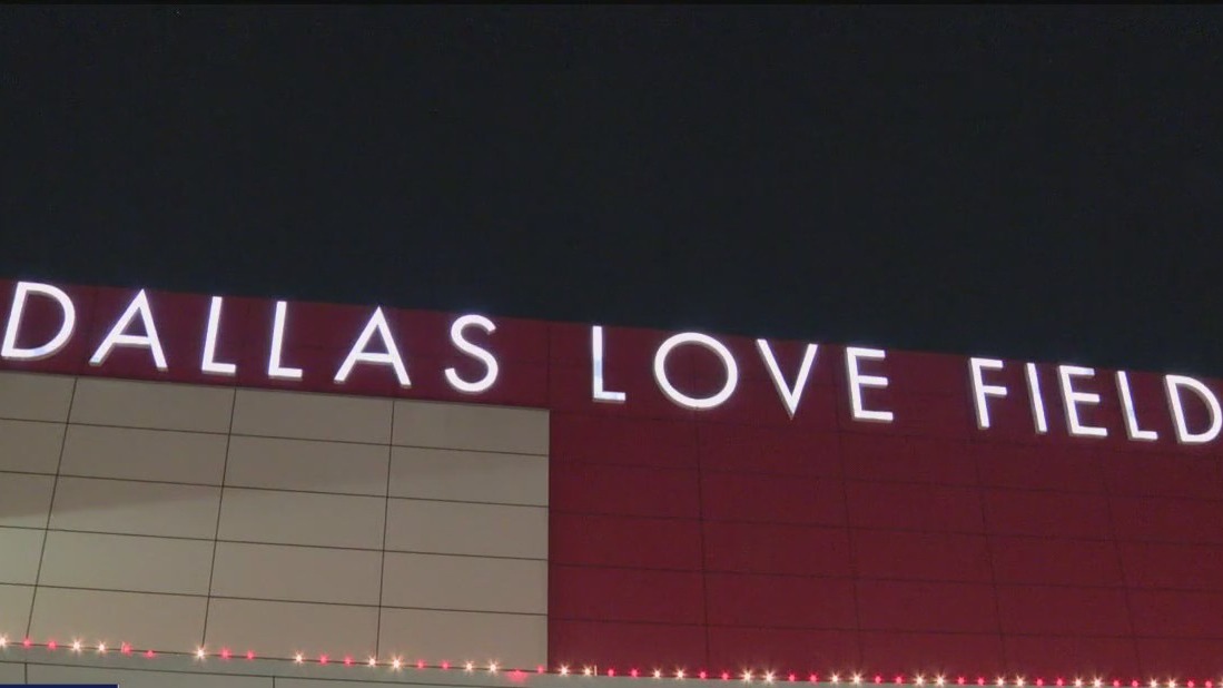 Southwest Airlines plane shot at Love Field