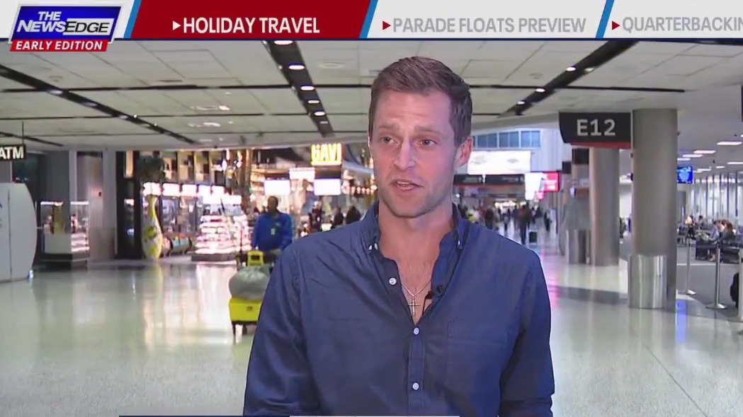 Houston airports prepare for holiday travel