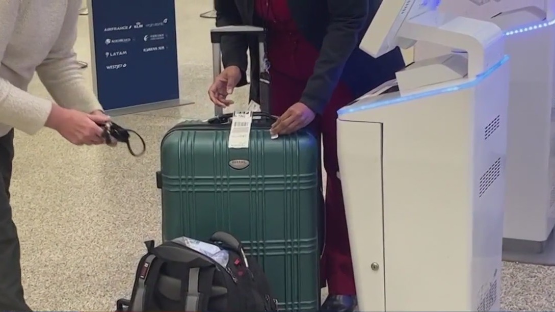 Thanksgiving holiday travel chaos