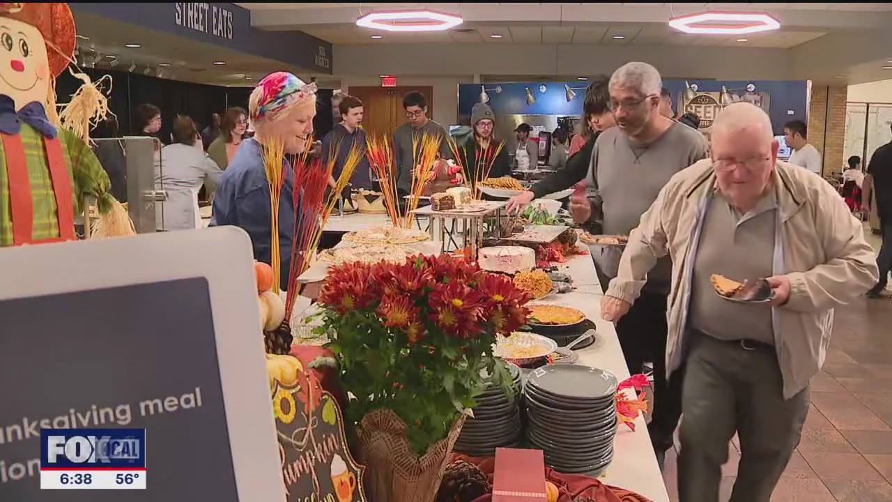 UT-Arlington hosts campuswide Thanksgiving feast