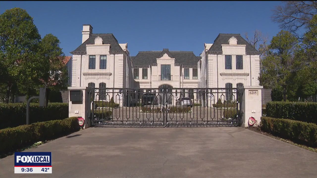 Viral Christmas house in Dallas cost taxpayers $25K