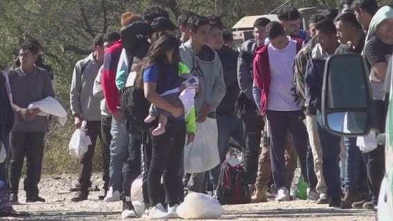 Thousands of migrants flooding southwest border