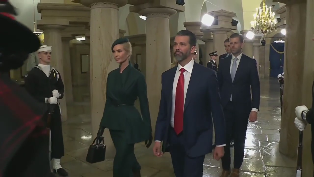 Trump family enters US Capitol