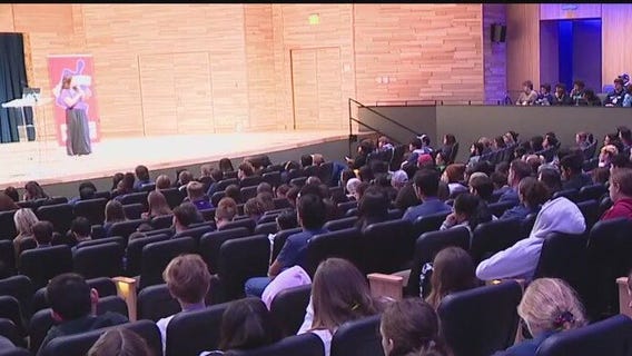North Texas students attend mental health conference