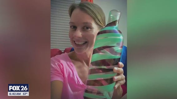 Woman buys vase worth $100,000 at Goodwill