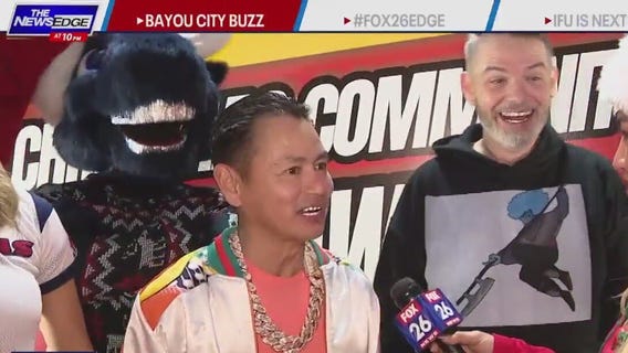 Houston's Johnny Dang, Paul Wall toy giveaway