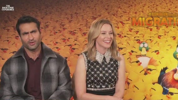 Backstage with Elizabeth Banks, Kumail Nanjiani