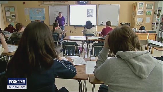 Lawmakers face election with pending education funding