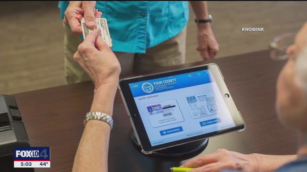 Dallas County replacing some voting equipment