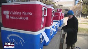 Volunteers continue Meals on Wheels deliveries