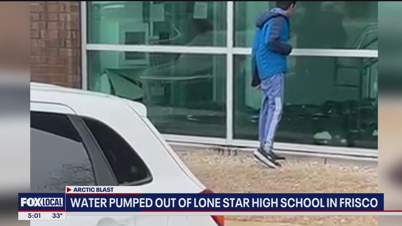 Frisco Lone Star High School deals with water leak