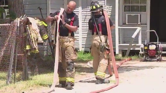 Mayor Whitmire backs firefighters, addresses $1 billion issue