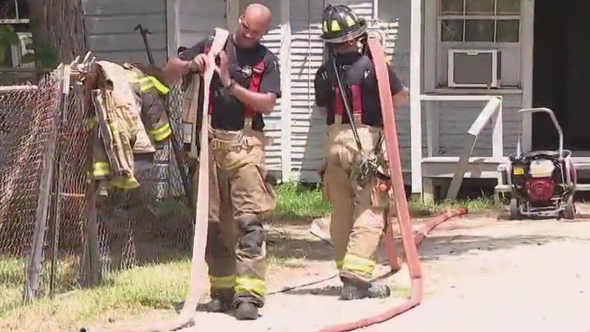 Mayor Whitmire backs firefighters, addresses $1 billion issue