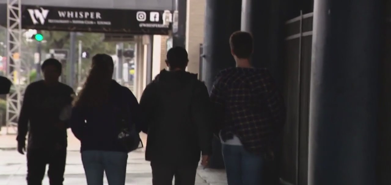 Houston fans urged to beat severe weather before college playoffs game