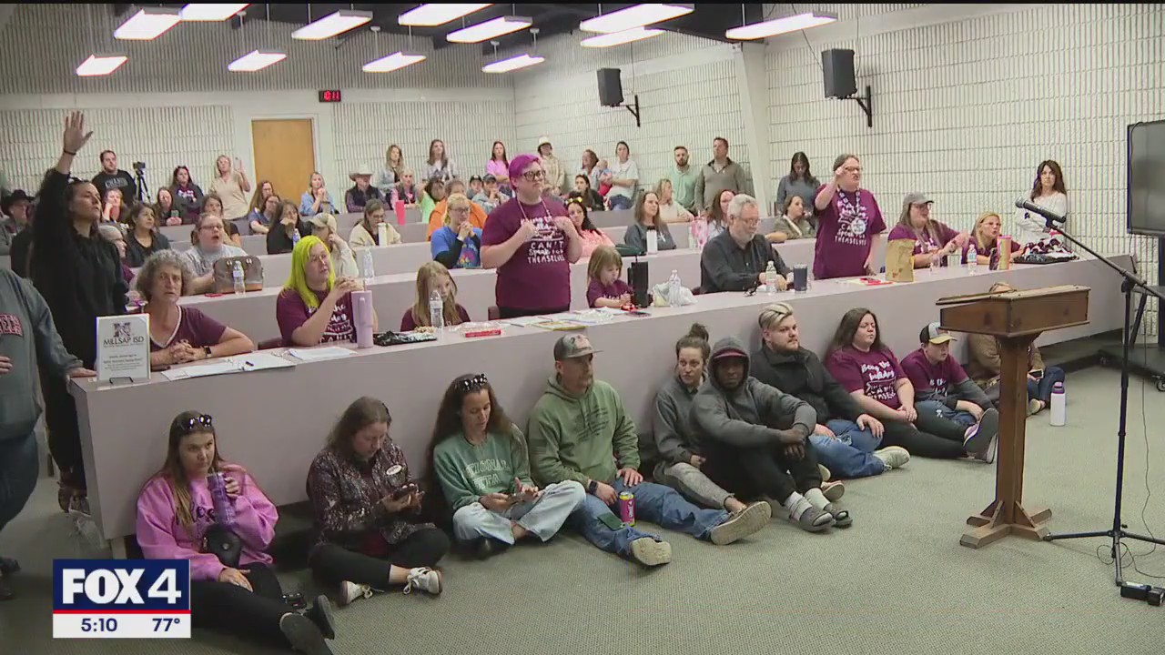Parents pack Millsap ISD meeting after abuse arrests
