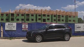 Houston mayor urged to halt $100m project over contamination