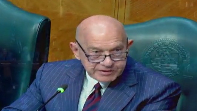 Mayor Whitmire's relocation pause sparks city council protests