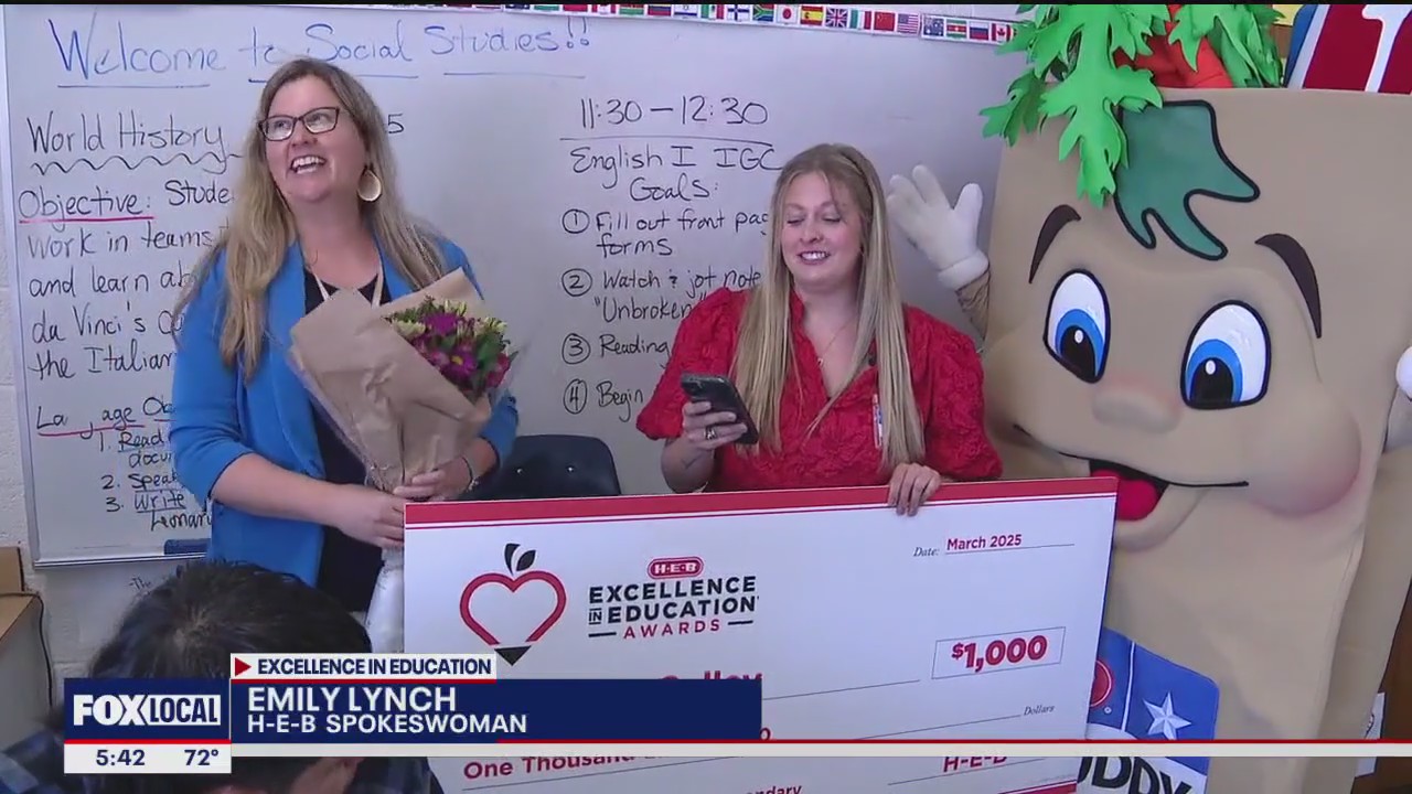 Fort Worth teacher surprised with HEB award