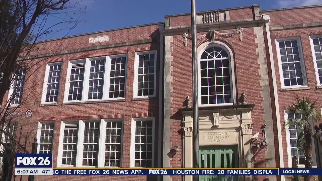 Houston schools not canceled Thursday, parents upset